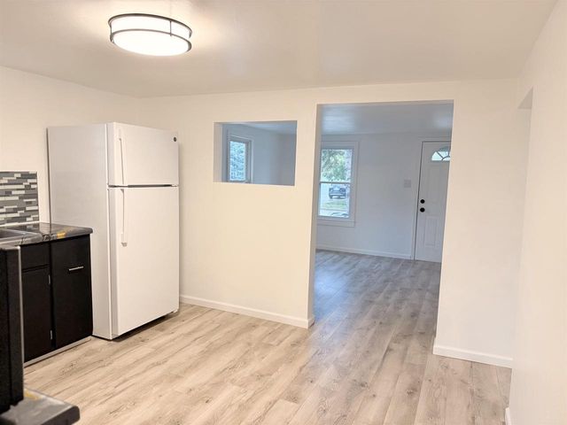 1336 E PAULINE STREET, Appleton, WI 54911