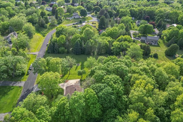 N92W25490 Blue Heron DRIVE, Lisbon, WI 53089