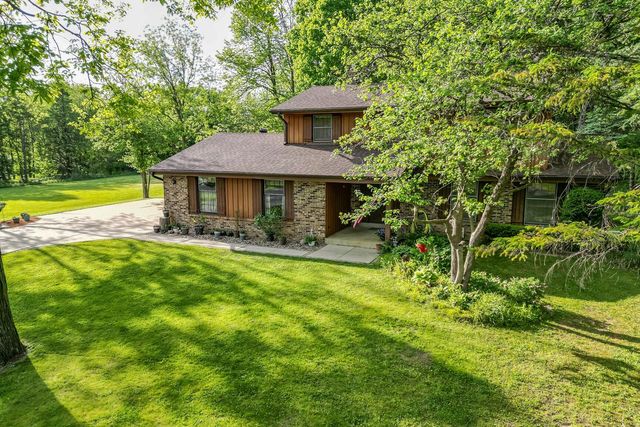 N92W25490 Blue Heron DRIVE, Lisbon, WI 53089