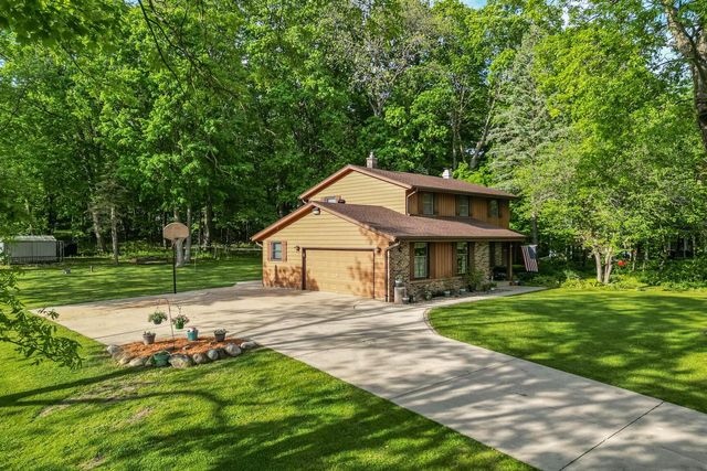 N92W25490 Blue Heron DRIVE, Lisbon, WI 53089