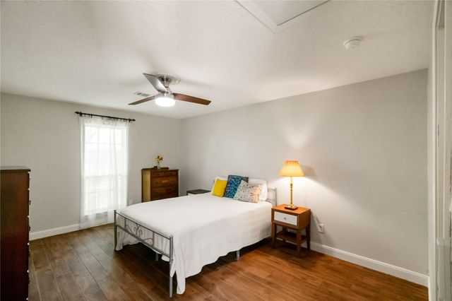 18003 Ravenfield Drive, Houston, TX 77084