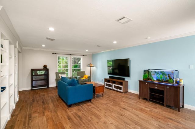 18003 Ravenfield Drive, Houston, TX 77084