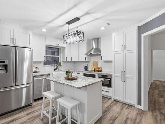 804 Auburndale Drive, Mansfield, TX 76063