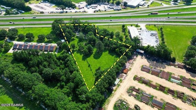 4911 NW Evangeline Thruway, Carencro, LA 70520