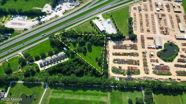 4911 NW Evangeline Thruway, Carencro, LA 70520