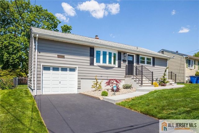 21 Monroe Avenue, Carteret, NJ 07008