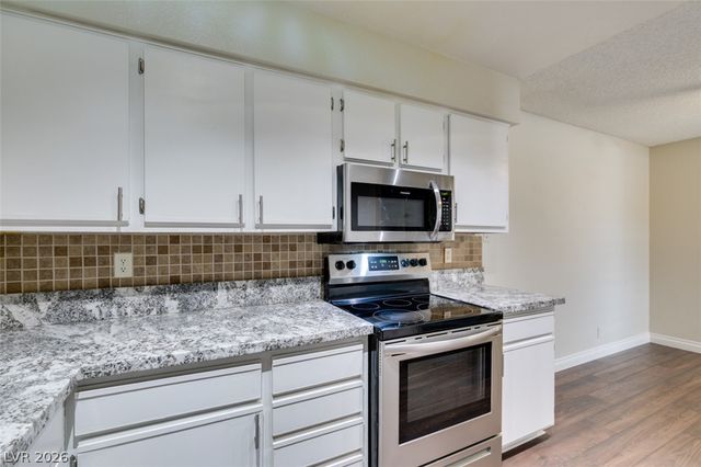 3151 Soaring Gulls Drive 2167, Las Vegas, NV 89128