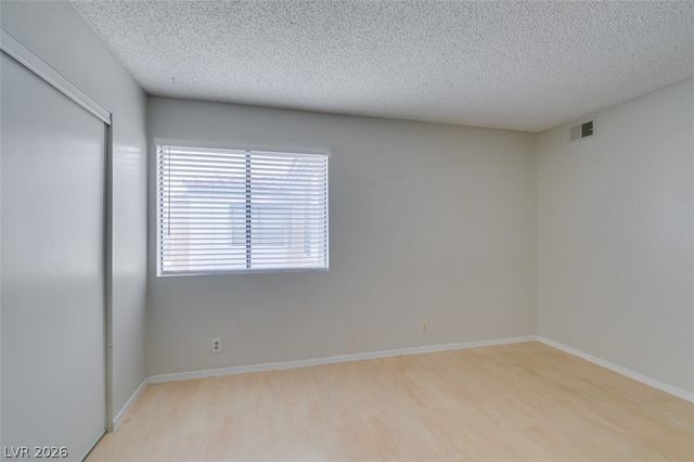 3151 Soaring Gulls Drive 2167, Las Vegas, NV 89128