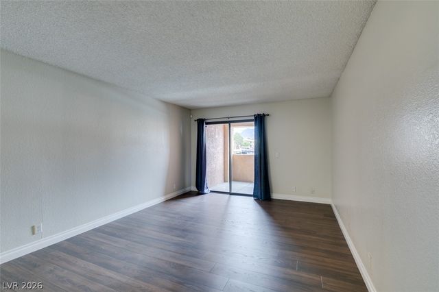 3151 Soaring Gulls Drive 2167, Las Vegas, NV 89128