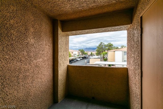 3151 Soaring Gulls Drive 2167, Las Vegas, NV 89128