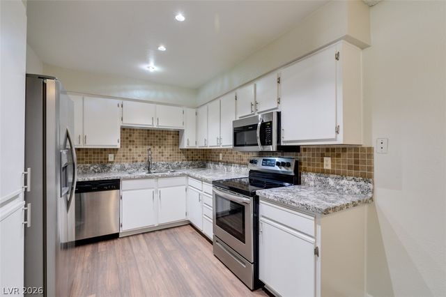 3151 Soaring Gulls Drive 2167, Las Vegas, NV 89128