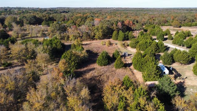 1439 Cedar Mills Road, Gordonville, TX 76245