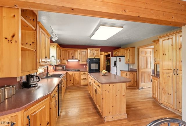 3254 Cherie Cercle, Cuyahoga Falls, OH 44223