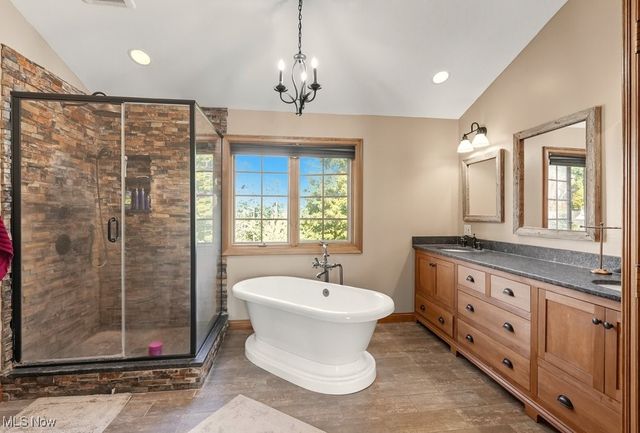 3254 Cherie Cercle, Cuyahoga Falls, OH 44223