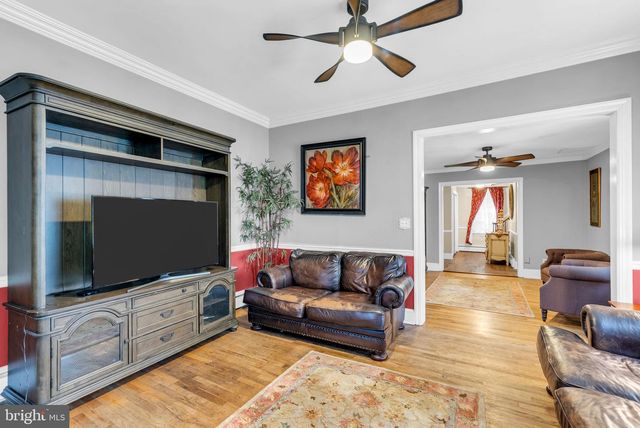 126 S MAIN ST, Allentown, NJ 08501
