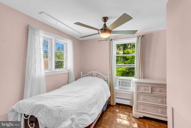 126 S MAIN ST, Allentown, NJ 08501