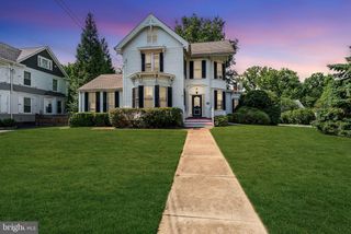 126 S MAIN ST, Allentown, NJ 08501