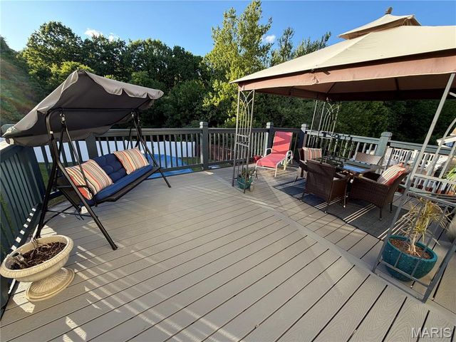 3089 Valley Oaks Drive, Imperial, MO 63052