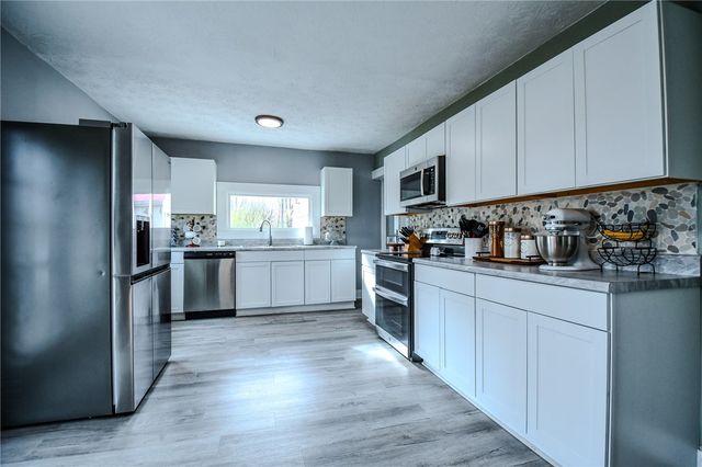 631 Kramer Road, Springfield, OH 45505