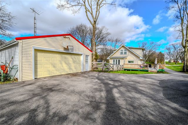 631 Kramer Road, Springfield, OH 45505