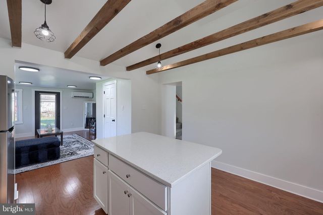 6200 OLD CARLISLE RD, Dover, PA 17315
