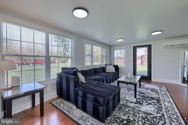 6200 OLD CARLISLE RD, Dover, PA 17315
