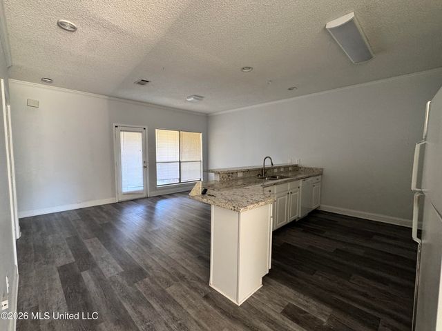 1256 Kapalama Way, Diamondhead, MS 39525