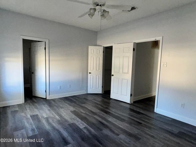 1256 Kapalama Way, Diamondhead, MS 39525