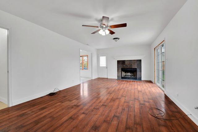 13513 Loomis Lane, Crestwood, IL 60418