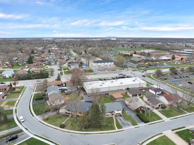 13513 Loomis Lane, Crestwood, IL 60418