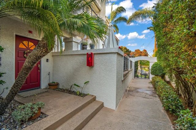 231 N Broadway 2, Redondo Beach, CA 90277