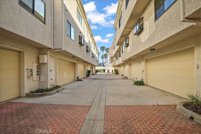 231 N Broadway 2, Redondo Beach, CA 90277