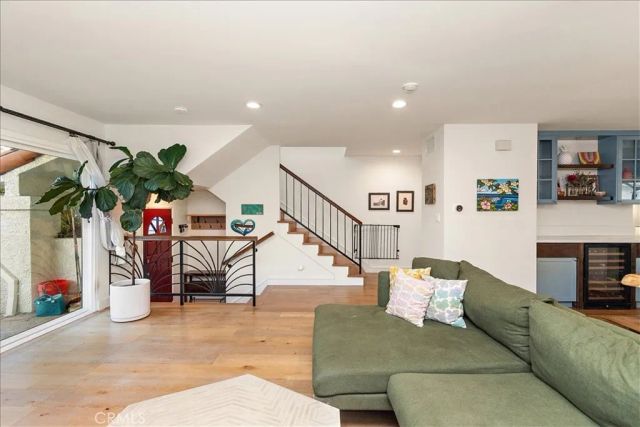 231 N Broadway 2, Redondo Beach, CA 90277