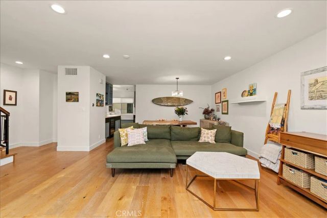 231 N Broadway 2, Redondo Beach, CA 90277