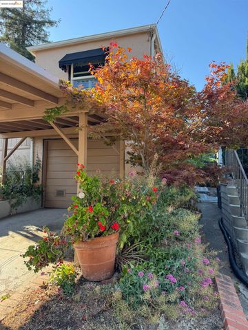 2701 Oliver Ave, Oakland, CA 94605