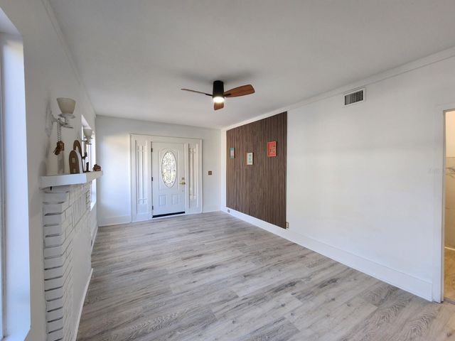 1311 11TH AVENUE S, St Petersburg, FL 33705