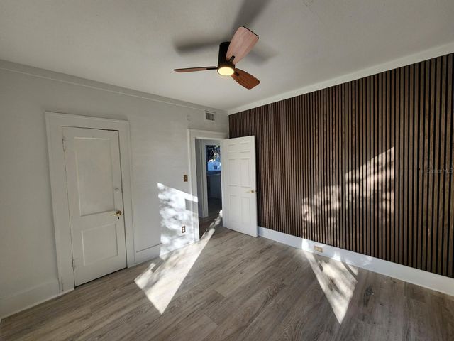 1311 11TH AVENUE S, St Petersburg, FL 33705