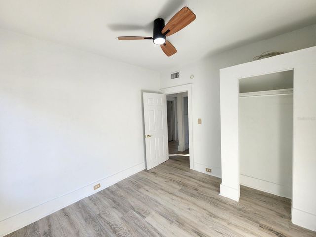 1311 11TH AVENUE S, St Petersburg, FL 33705