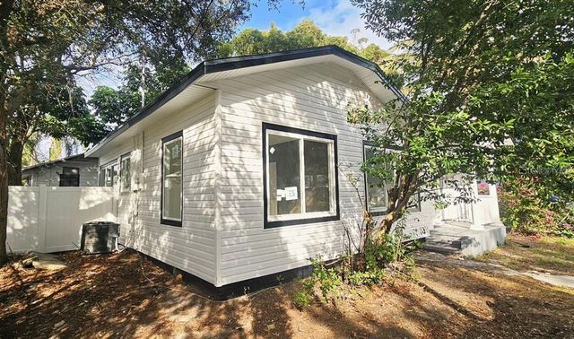 1311 11TH AVENUE S, St Petersburg, FL 33705