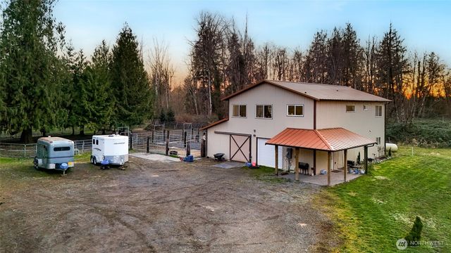 3772 E Hoff Road, Everson, WA 98247