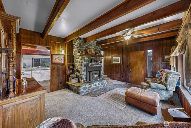 3772 E Hoff Road, Everson, WA 98247