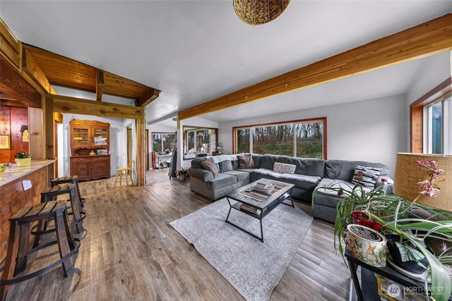 3772 E Hoff Road, Everson, WA 98247