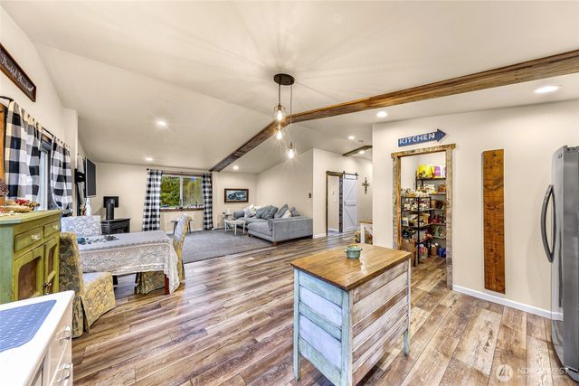 3772 E Hoff Road, Everson, WA 98247