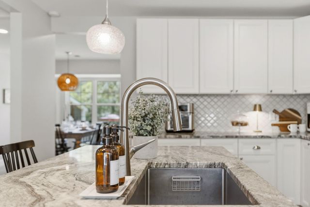 2204 Forest Lakes Boulevard, Charleston, SC 29414