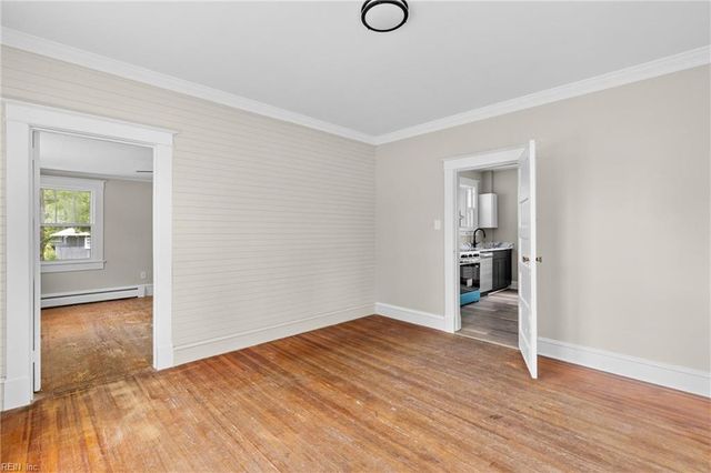 149 Beach RD, Hampton, VA 23664