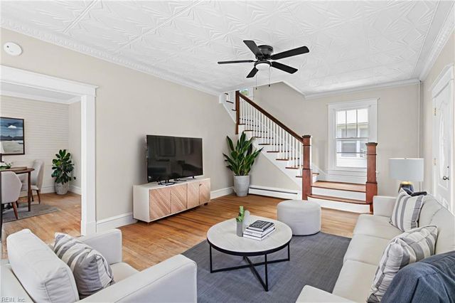 149 Beach RD, Hampton, VA 23664