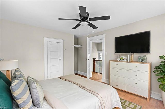 149 Beach RD, Hampton, VA 23664