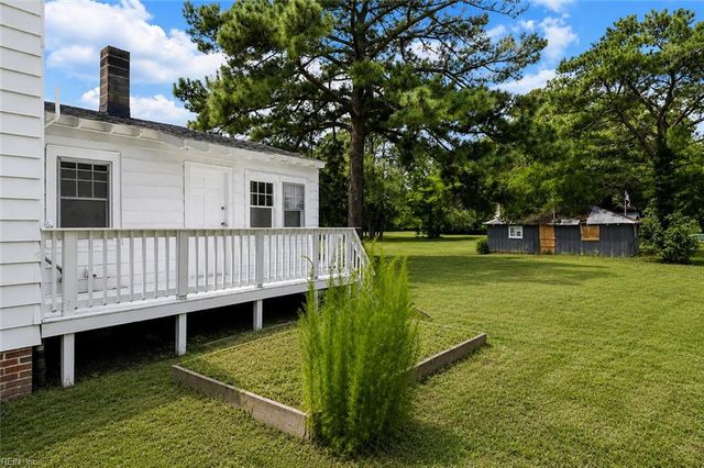 149 Beach RD, Hampton, VA 23664