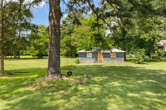 149 Beach RD, Hampton, VA 23664