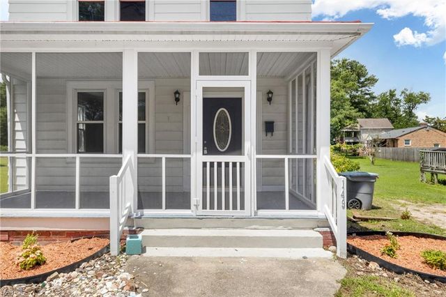 149 Beach RD, Hampton, VA 23664